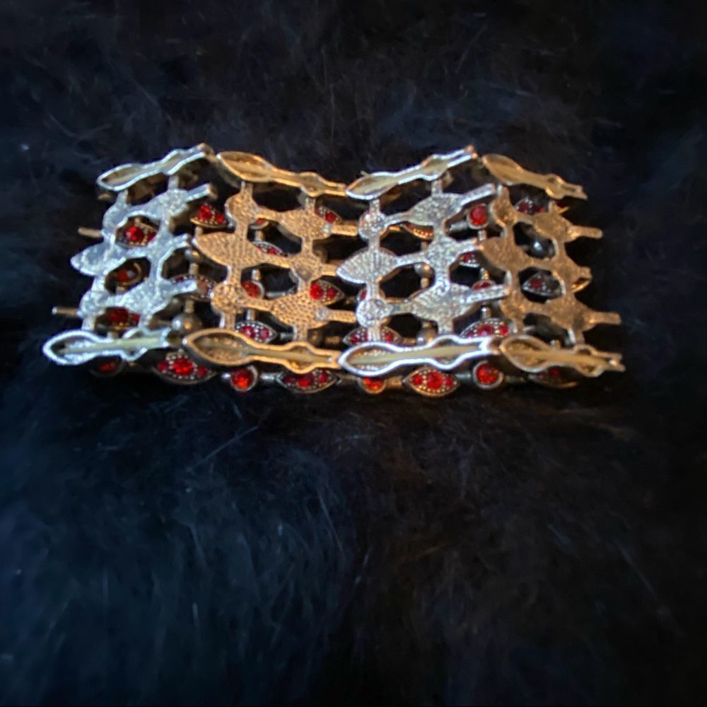 Red Metal Stretch Bracelet  - Picture 5 of 7